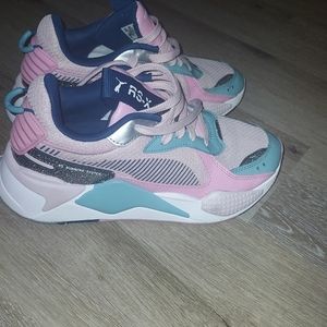 Puma, big girls, size 5.5